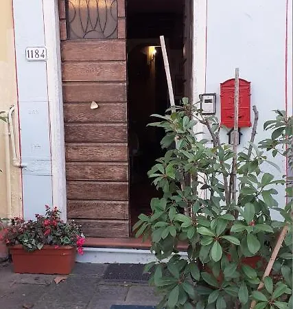 Grandpa Mau Hotel Lucca Exterior photo